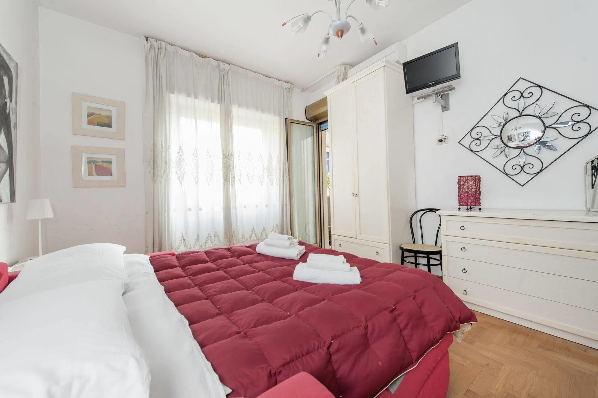 B&B A Room For Holiday Rome Buitenkant foto